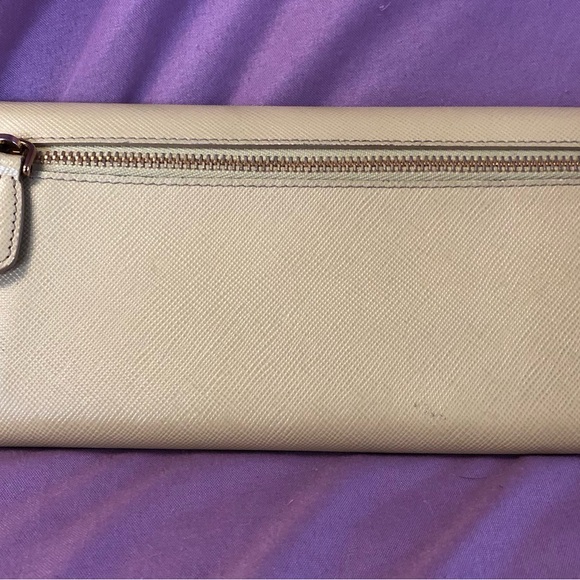 PRADA! Butter cream yellow with gold logo and trim Saffiano Leather Long Wallet - Picture 3 of 16